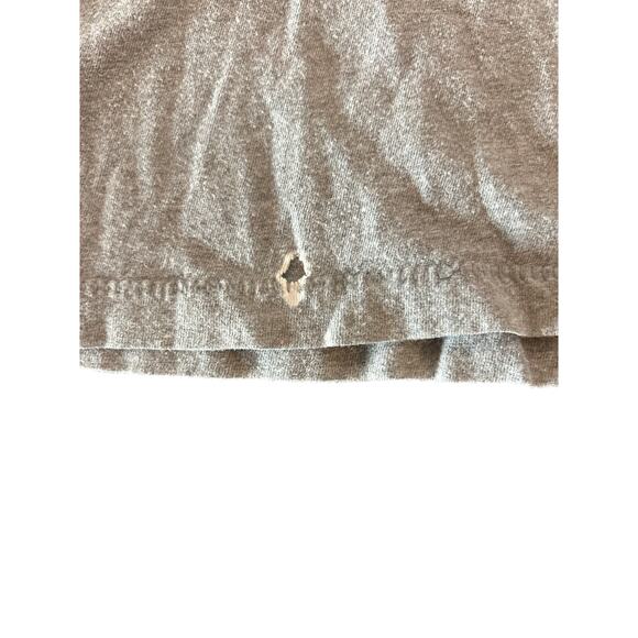 2012 Aeropostale ESPN Women's Man Up! T-shirt Gray and White XL/TG 2 small flaws - Picture 5 of 6